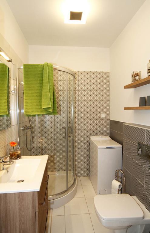 Orchidea Apartman Eger Buitenkant foto